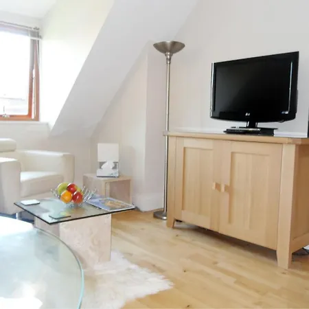 Apartman 11 Talbot Court