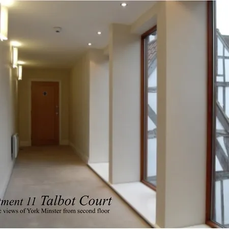 شقة 11 Talbot Court